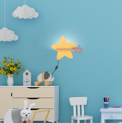 Kinkiet Star IQ Kids do pokoju dziecięcego gwiazdka z półką LED z włącznikiem